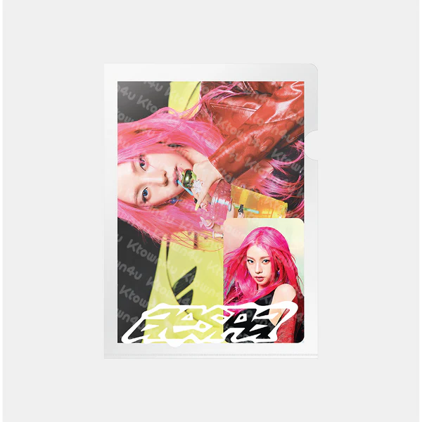 [aespa MAKE IT LEMONADE] POSTCARD + HOLOGRAM PHOTO CARD SET LEMONADE VER